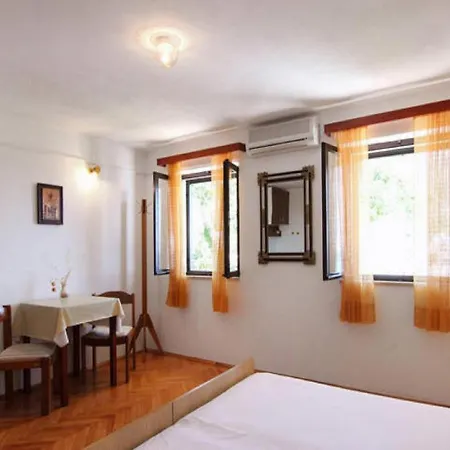 Nadia Apartamento Bol