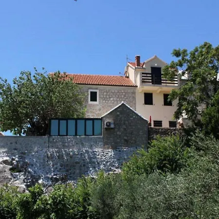 Διαμέρισμα Nadia Μπολ